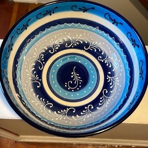 Decorative bowl
